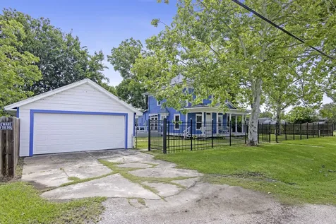 1200 4th Street Palacios TX 77465