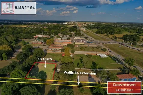 8418 First Street Fulshear TX 77441
