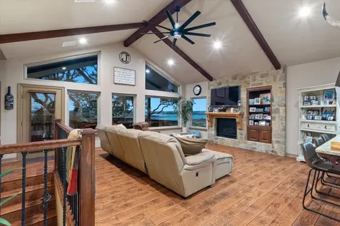 785 Lake Forest Canyon Lake TX 78133
