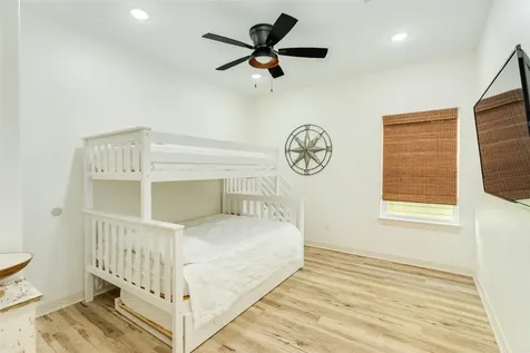 312 Seabean Street Surfside Beach TX 77541