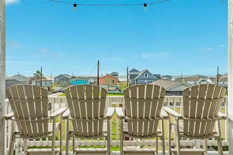 312 Seabean Street Surfside Beach TX 77541