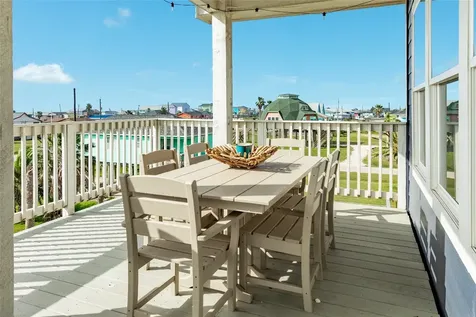 312 Seabean Street Surfside Beach TX 77541