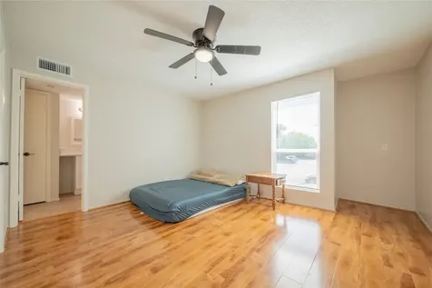 781 Country Place Drive 2052 Houston TX 77079