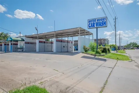 781 Country Place Drive 2052 Houston TX 77079