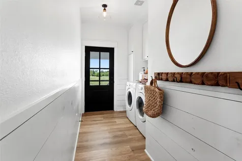 4473 County Road 172 Alvin TX 77511
