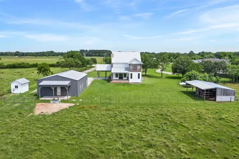 4473 County Road 172 Alvin TX 77511