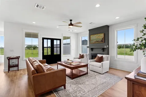 4473 County Road 172 Alvin TX 77511