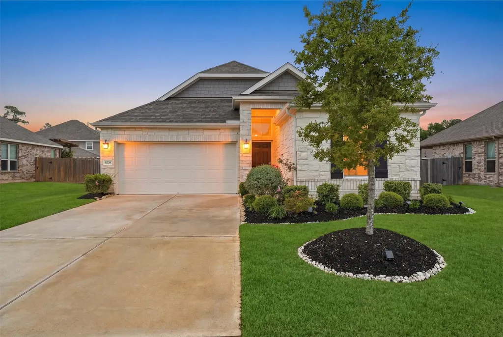 8739 Ute Creek Lane Magnolia TX 77354