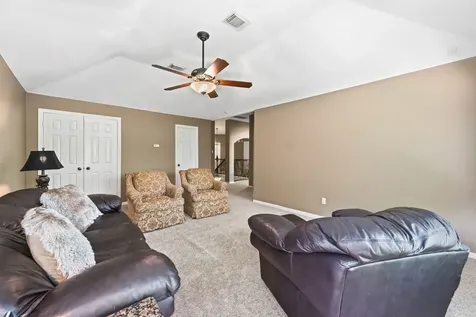 6110 Country Falls Lane Kingwood TX 77345