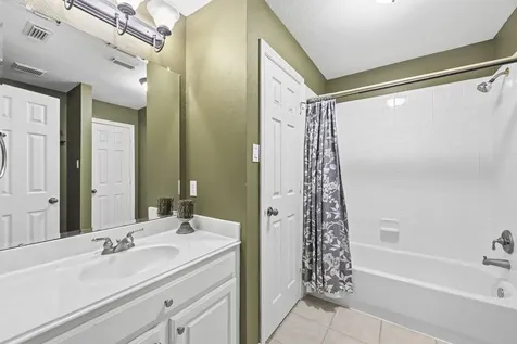 6110 Country Falls Lane Kingwood TX 77345