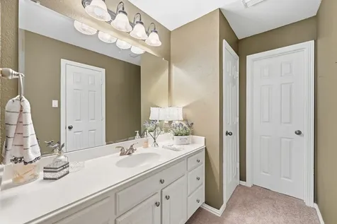 6110 Country Falls Lane Kingwood TX 77345