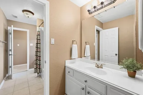 6110 Country Falls Lane Kingwood TX 77345