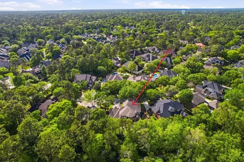 6110 Country Falls Lane Kingwood TX 77345