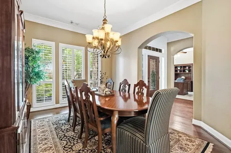 6110 Country Falls Lane Kingwood TX 77345