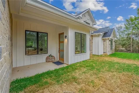 4334 Berkshire Franklin TX 77856