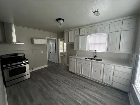 1220 Trinidad Street Beaumont TX 77703