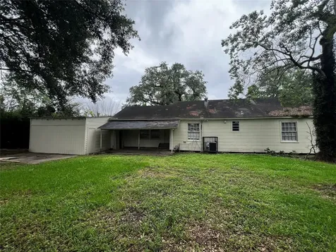1220 Trinidad Street Beaumont TX 77703