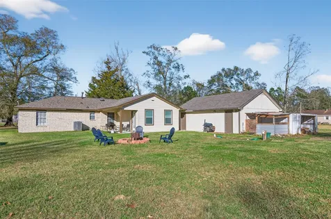 316 County Road 6512 Dayton TX 77575