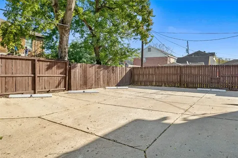 3901 Dallas Street B Houston TX 77023