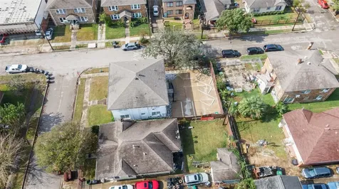 3901 Dallas Street B Houston TX 77023