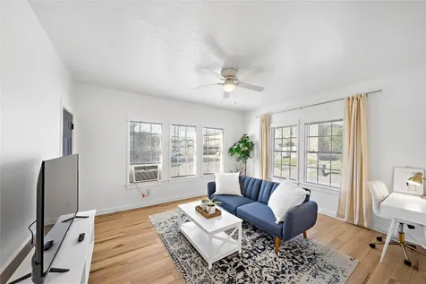 3901 Dallas Street B Houston TX 77023