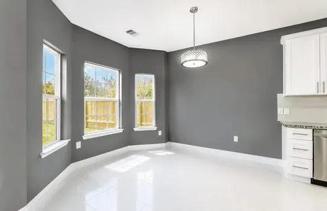 4847 Sunflower Street Houston TX 77033