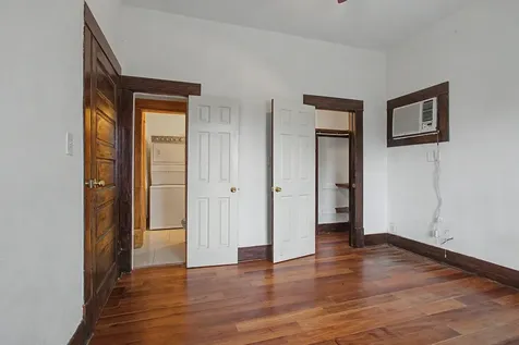1813 29th Street Galveston TX 77550