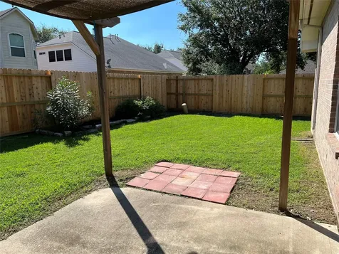 11712 Summer Brook Court Pearland TX 77584