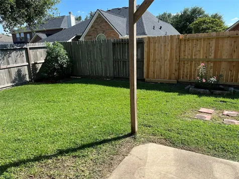 11712 Summer Brook Court Pearland TX 77584