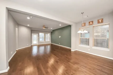 2211 Tonkawa Trail Katy TX 77493