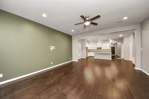 2211 Tonkawa Trail Katy TX 77493