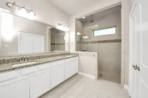 2211 Tonkawa Trail Katy TX 77493