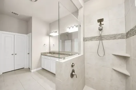 2211 Tonkawa Trail Katy TX 77493