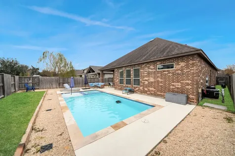 2211 Tonkawa Trail Katy TX 77493