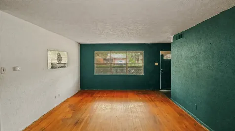 4926 Rand Avenue Dallas TX 75216