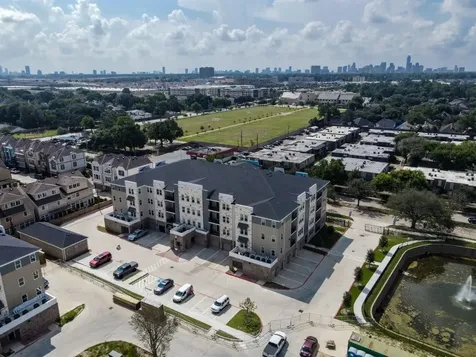 6804 Westview Drive 1407 Houston TX 77055