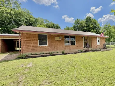 412 Selkirk Street Grapeland TX 75844