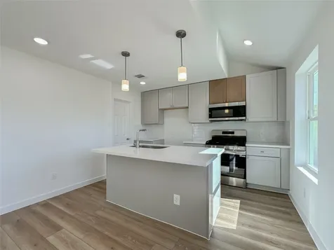 2714 Discovery Trails Court Conroe TX 77301