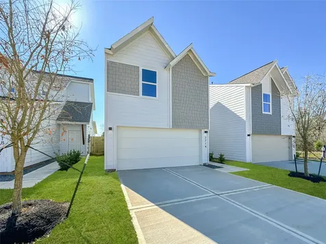 2714 Discovery Trails Court Conroe TX 77301