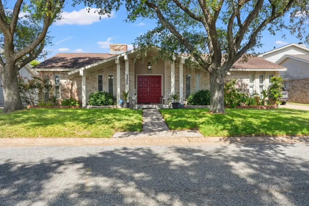 3026 Beluche Drive Drive Galveston TX 77551