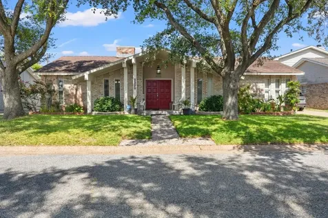 3026 Beluche Drive Drive Galveston TX 77551