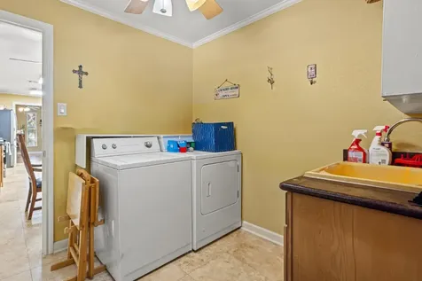 3026 Beluche Drive Drive Galveston TX 77551