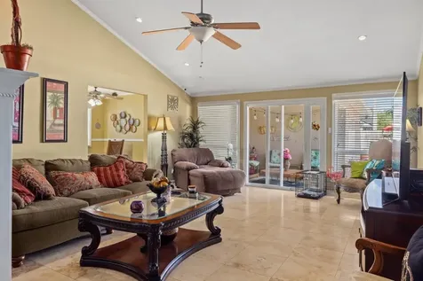 3026 Beluche Drive Drive Galveston TX 77551