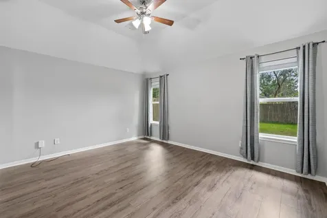16790 N Rail Drive Conroe TX 77385