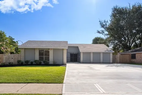 7710 Breda Drive Baytown TX 77521