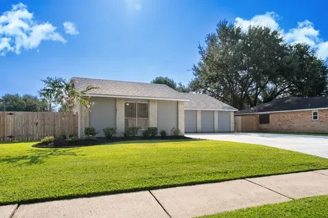 7710 Breda Drive Baytown TX 77521