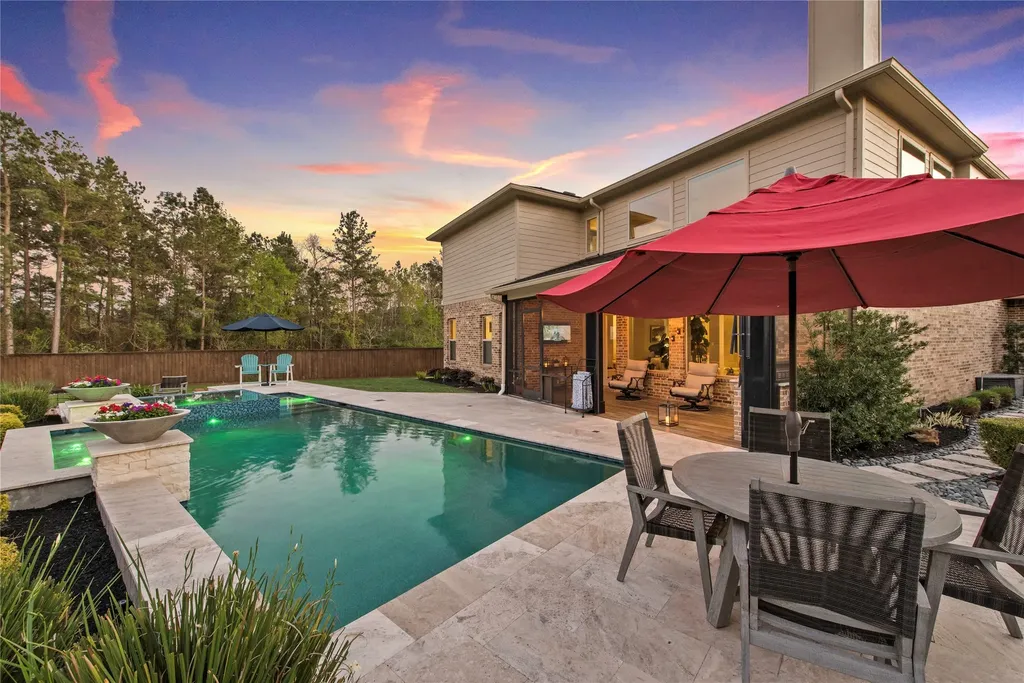 183 Wade Pointe Drive Montgomery TX 77316
