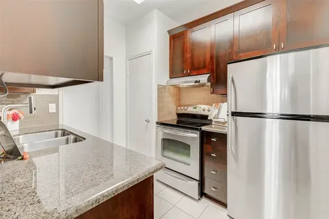 2475 Underwood Street 290 Houston TX 77030