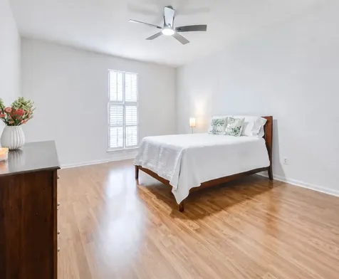 2475 Underwood Street 290 Houston TX 77030