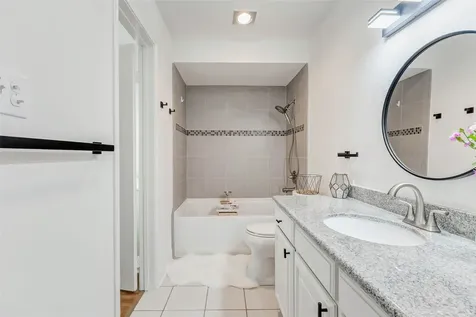 2475 Underwood Street 290 Houston TX 77030